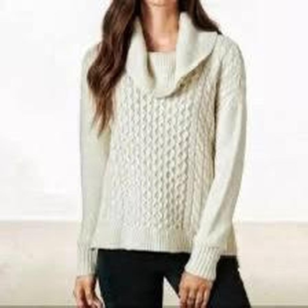 American Eagle cream cable knit cotton‎ blend cowlneck sweater Size S